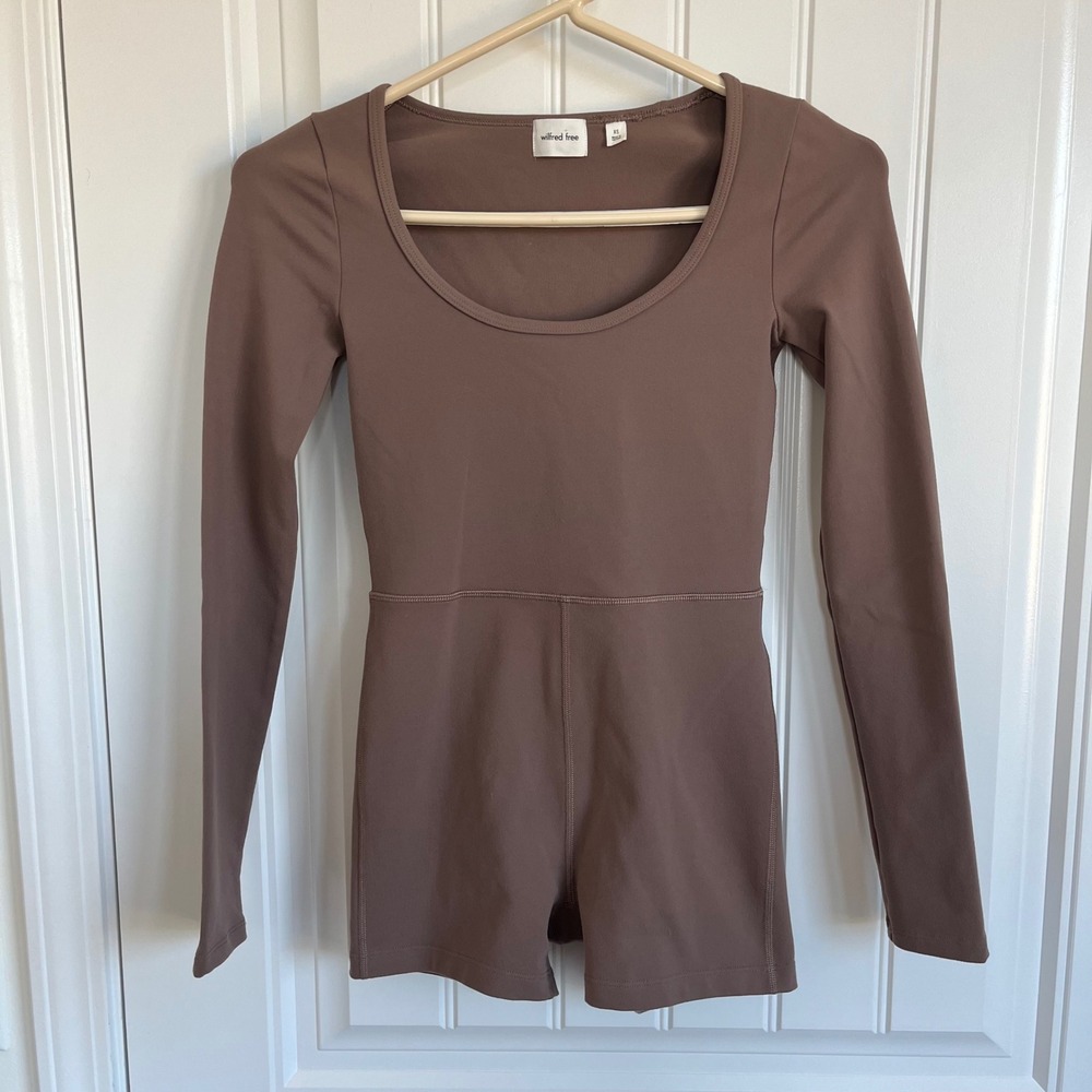 Wilfred‎ Free Aritzia Kaz Romper Long Sleeve Women's XS Brown 3" scoop neck - Picture 2 of 7